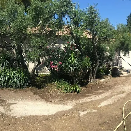 Les Vallerianes Apartmán Beaucaire (Gard)